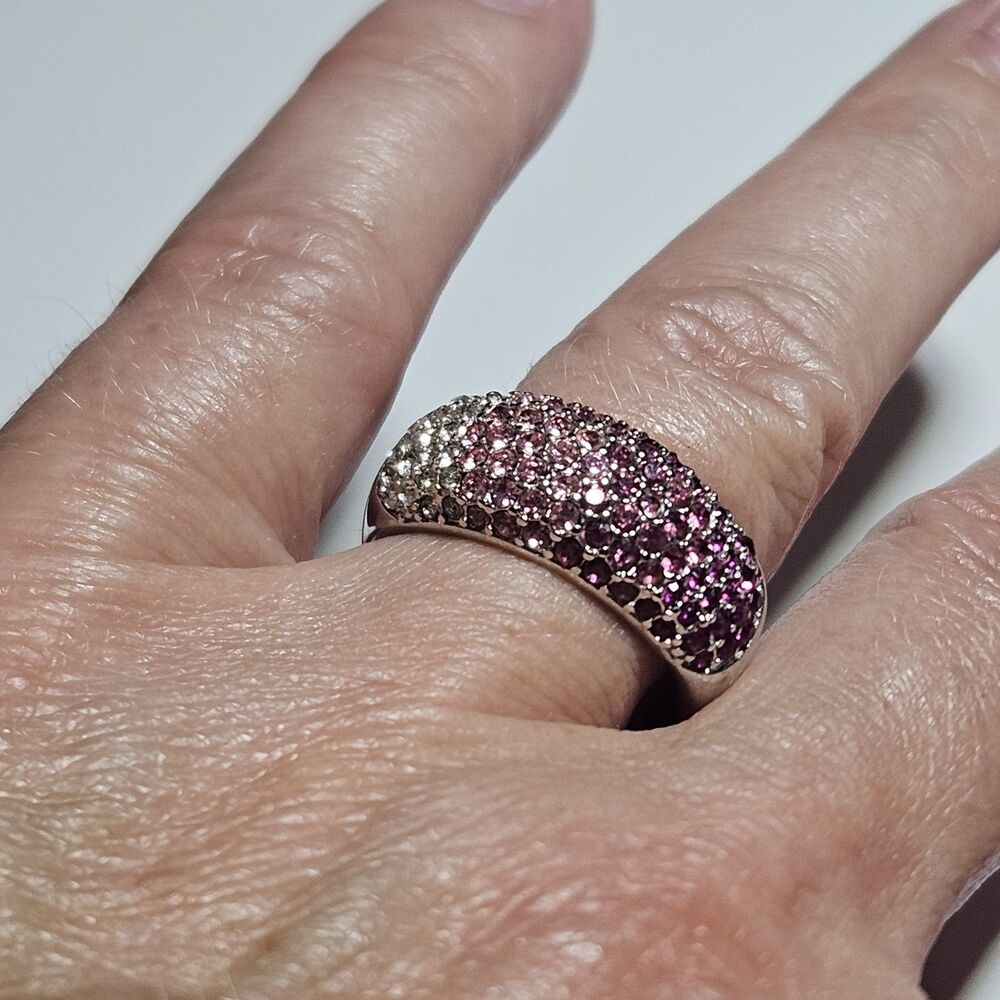 Signed NVC (Avon) Silver Tone Band Fade to Pink High Dome Pave Ring Sz 7